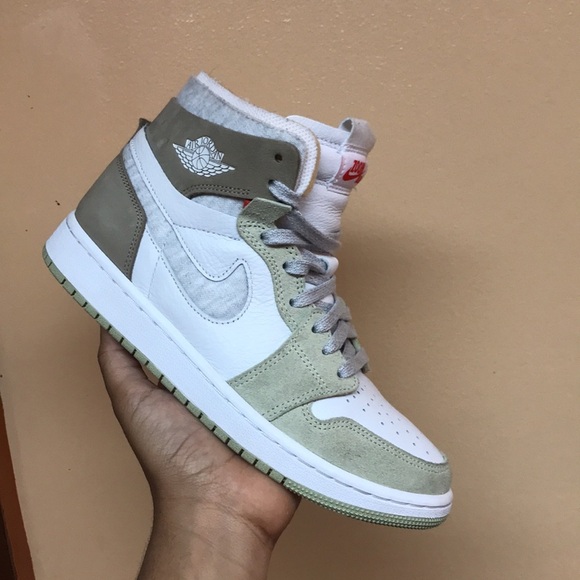 Air Jordan 1 High Zoom CMFT “Olive Aura” - Picture 8 of 17